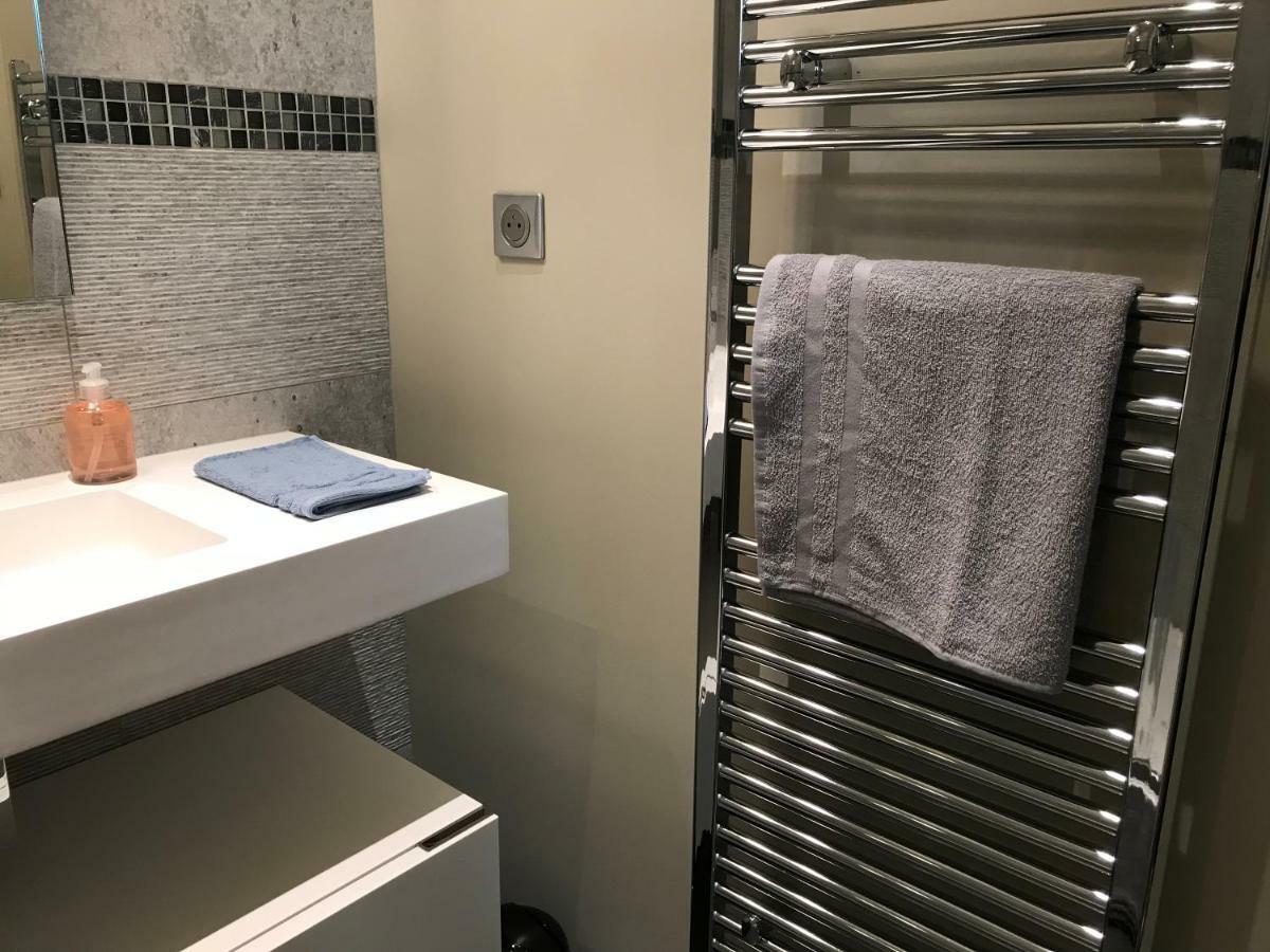 Appartement De Standing A Tours Centre - 50M² Ngoại thất bức ảnh